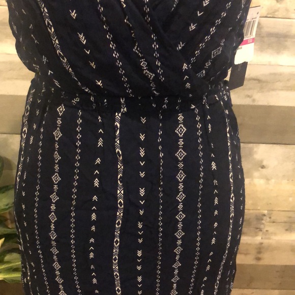 Low back printed dress - Picture 3 of 4